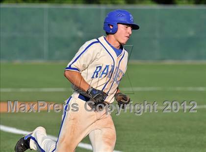 Thumbnail 1 in Sunnyvale vs. Gunter (UIL 2A Region 2 semifinals) photogallery.