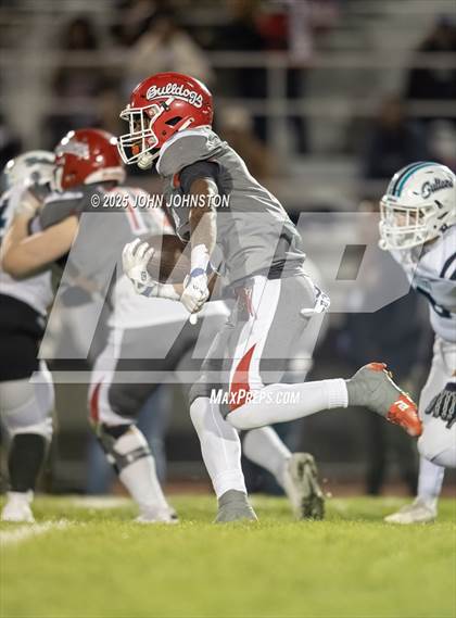 Thumbnail 1 in Sultana @ Oak Hills photogallery.