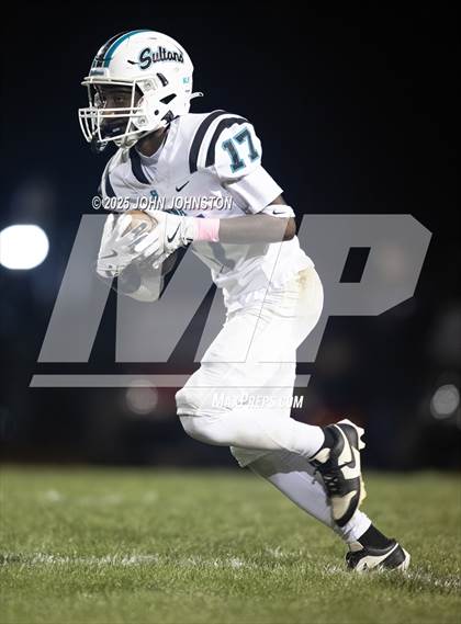 Thumbnail 2 in Sultana @ Oak Hills photogallery.