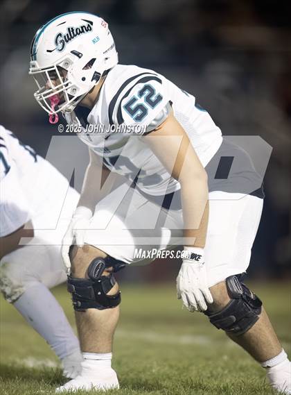 Thumbnail 1 in Sultana @ Oak Hills photogallery.