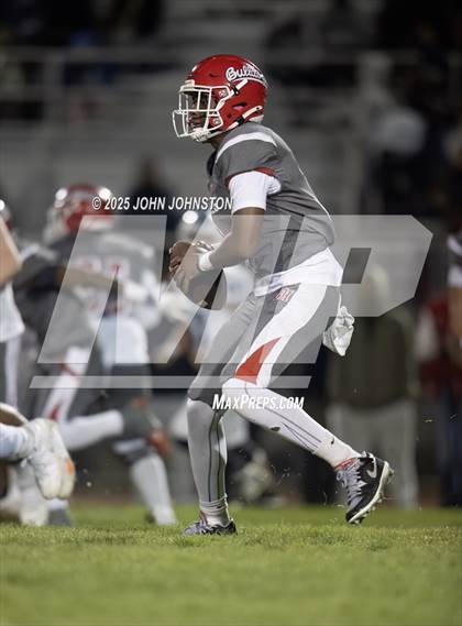 Thumbnail 2 in Sultana @ Oak Hills photogallery.