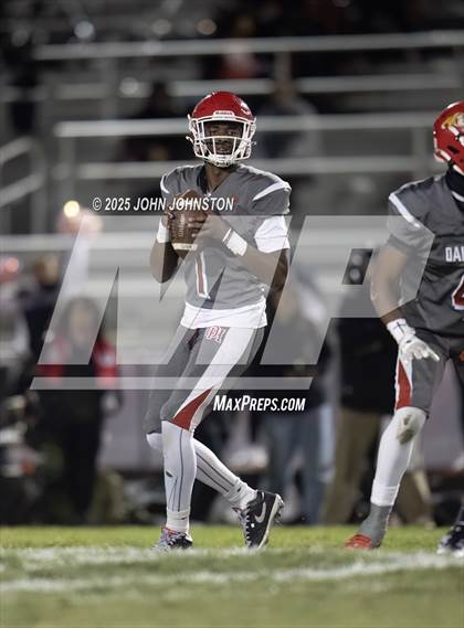 Thumbnail 1 in Sultana @ Oak Hills photogallery.