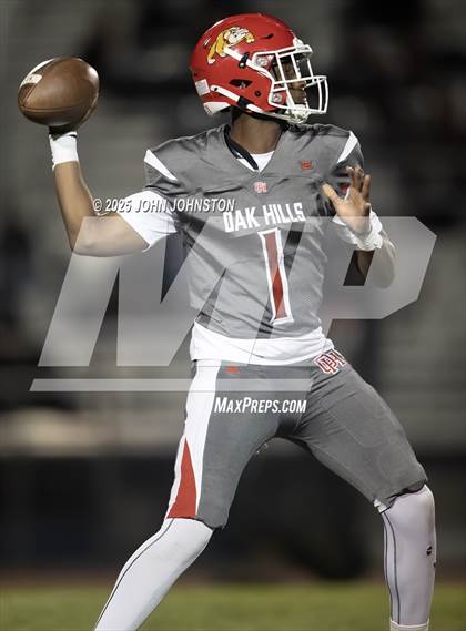 Thumbnail 1 in Sultana @ Oak Hills photogallery.