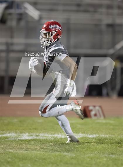 Thumbnail 2 in Sultana @ Oak Hills photogallery.