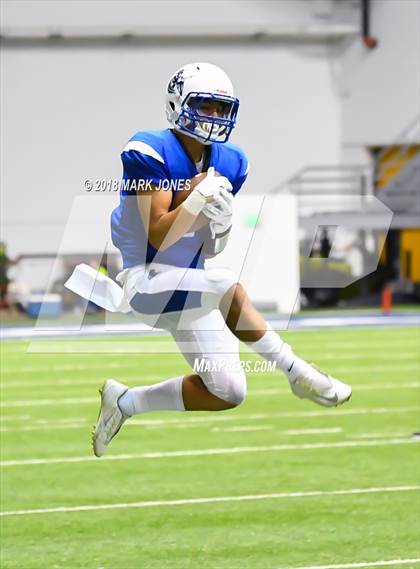 Thumbnail 1 in Valley Christian vs. Chino Valley (Kick-Off Classic) photogallery.
