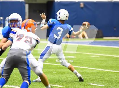 Thumbnail 2 in Valley Christian vs. Chino Valley (Kick-Off Classic) photogallery.