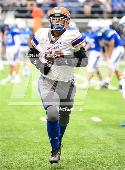 Thumbnail 2 in Valley Christian vs. Chino Valley (Kick-Off Classic) photogallery.