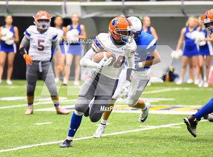 Thumbnail 2 in Valley Christian vs. Chino Valley (Kick-Off Classic) photogallery.