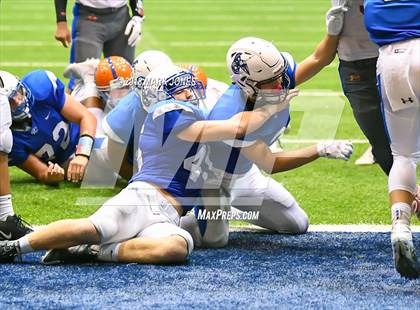 Thumbnail 1 in Valley Christian vs. Chino Valley (Kick-Off Classic) photogallery.