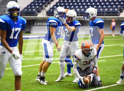 Thumbnail 1 in Valley Christian vs. Chino Valley (Kick-Off Classic) photogallery.