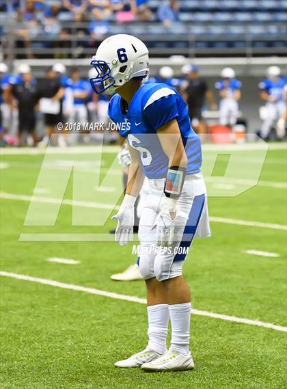 Thumbnail 2 in Valley Christian vs. Chino Valley (Kick-Off Classic) photogallery.