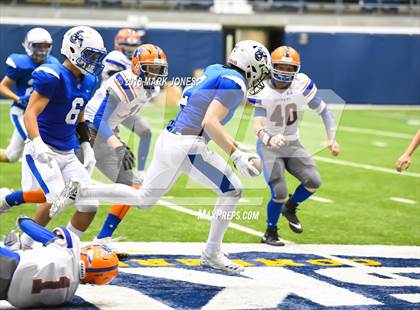 Thumbnail 1 in Valley Christian vs. Chino Valley (Kick-Off Classic) photogallery.