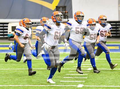 Thumbnail 1 in Valley Christian vs. Chino Valley (Kick-Off Classic) photogallery.