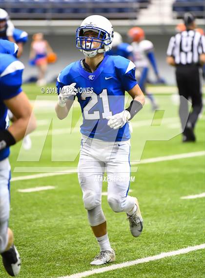 Thumbnail 2 in Valley Christian vs. Chino Valley (Kick-Off Classic) photogallery.