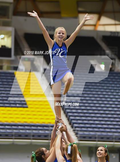 Thumbnail 3 in Valley Christian vs. Chino Valley (Kick-Off Classic) photogallery.