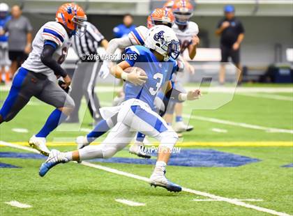 Thumbnail 2 in Valley Christian vs. Chino Valley (Kick-Off Classic) photogallery.