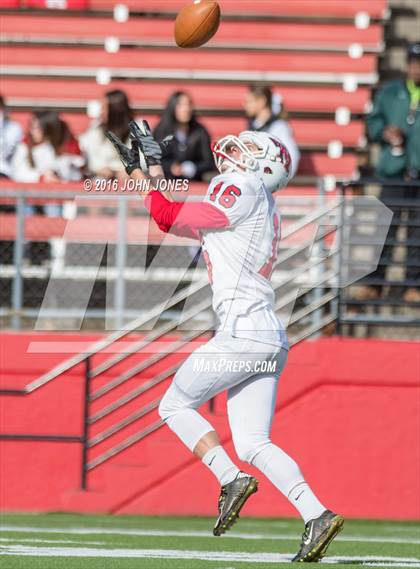 Thumbnail 1 in Manalapan vs. Piscataway photogallery.