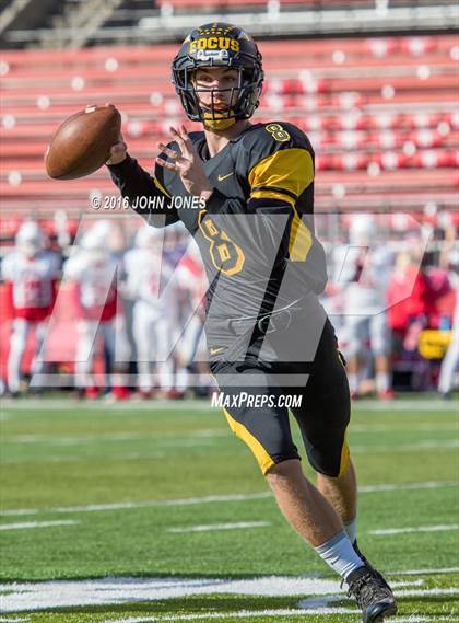 Thumbnail 2 in Manalapan vs. Piscataway photogallery.