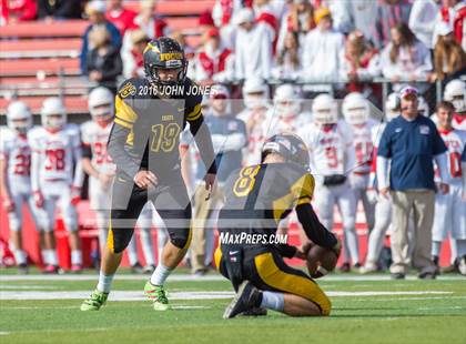 Thumbnail 2 in Manalapan vs. Piscataway photogallery.