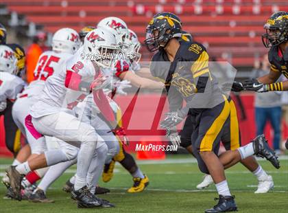 Thumbnail 2 in Manalapan vs. Piscataway photogallery.