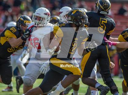 Thumbnail 2 in Manalapan vs. Piscataway photogallery.