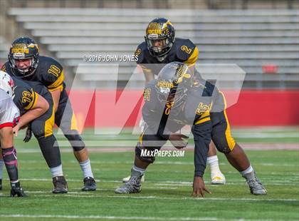 Thumbnail 2 in Manalapan vs. Piscataway photogallery.