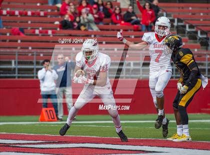 Thumbnail 2 in Manalapan vs. Piscataway photogallery.