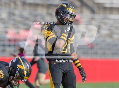 Thumbnail 3 in Manalapan vs. Piscataway photogallery.
