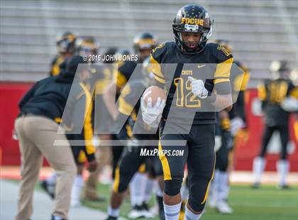 Thumbnail 2 in Manalapan vs. Piscataway photogallery.