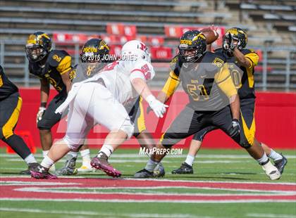 Thumbnail 2 in Manalapan vs. Piscataway photogallery.