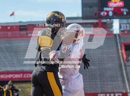 Thumbnail 1 in Manalapan vs. Piscataway photogallery.