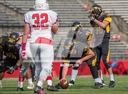 Thumbnail 2 in Manalapan vs. Piscataway photogallery.