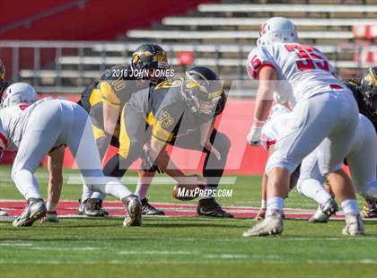 Thumbnail 3 in Manalapan vs. Piscataway photogallery.