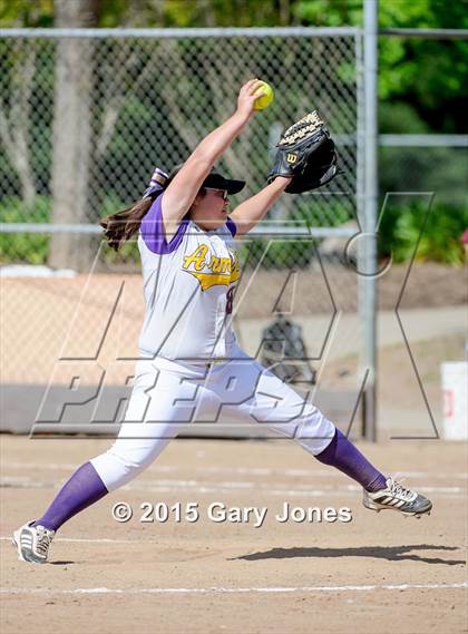 Thumbnail 1 in Whitney vs Armijo (Stephanie LeDoux Tournament) photogallery.