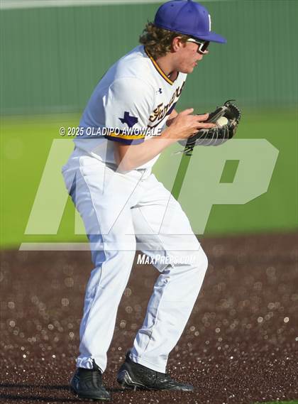 Thumbnail 3 in Farmersville @ Spring Hill (UIL 4A Baseball Area Playoffs)  photogallery.