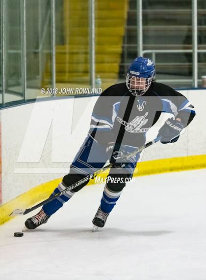 Thumbnail 2 in Glenbrook North vs Highland Park photogallery.