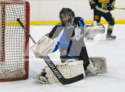 Thumbnail 3 in Glenbrook North vs Highland Park photogallery.