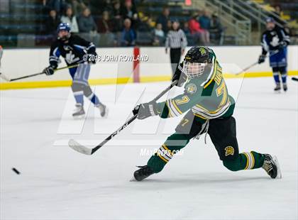 Thumbnail 2 in Glenbrook North vs Highland Park photogallery.
