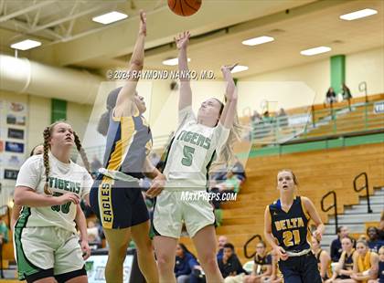 Thumbnail 3 in Delta @ Yorktown  photogallery.
