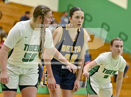 Thumbnail 3 in Delta @ Yorktown  photogallery.