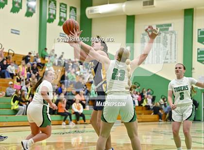 Thumbnail 2 in Delta @ Yorktown  photogallery.