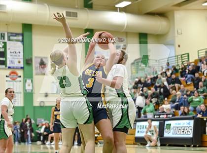Thumbnail 1 in Delta @ Yorktown  photogallery.