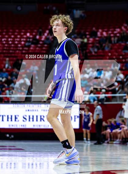 Thumbnail 1 in Riverton vs. Lehi (UHSAA 6A Quarterfinal) photogallery.