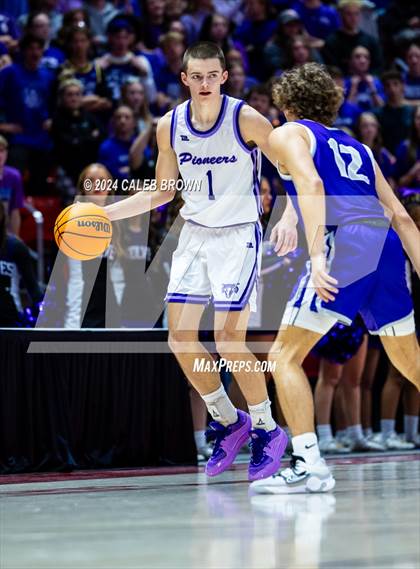 Thumbnail 3 in Riverton vs. Lehi (UHSAA 6A Quarterfinal) photogallery.