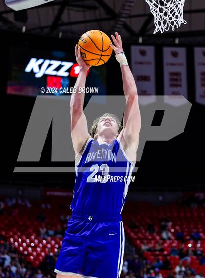 Thumbnail 3 in Riverton vs. Lehi (UHSAA 6A Quarterfinal) photogallery.