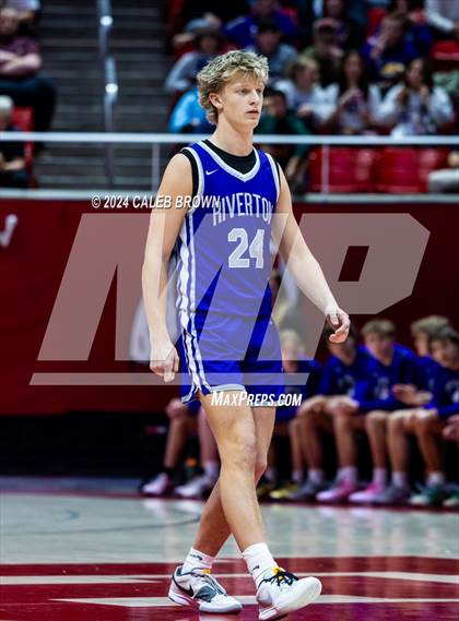 Thumbnail 1 in Riverton vs. Lehi (UHSAA 6A Quarterfinal) photogallery.
