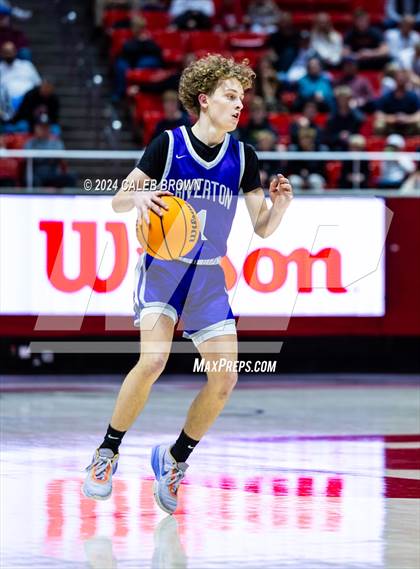 Thumbnail 3 in Riverton vs. Lehi (UHSAA 6A Quarterfinal) photogallery.