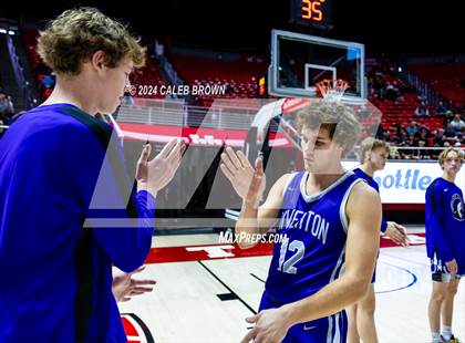 Thumbnail 3 in Riverton vs. Lehi (UHSAA 6A Quarterfinal) photogallery.
