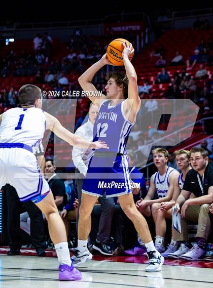 Thumbnail 3 in Riverton vs. Lehi (UHSAA 6A Quarterfinal) photogallery.