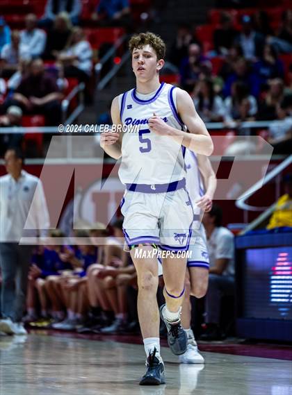 Thumbnail 2 in Riverton vs. Lehi (UHSAA 6A Quarterfinal) photogallery.